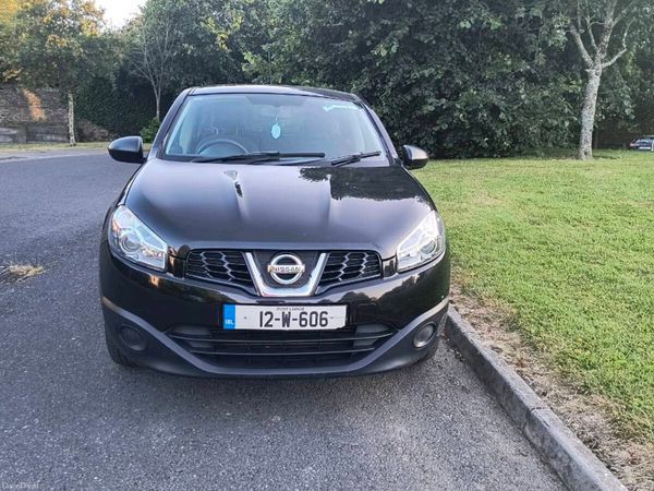 Nissan Qashqai Hatchback, Diesel, 2012, Black