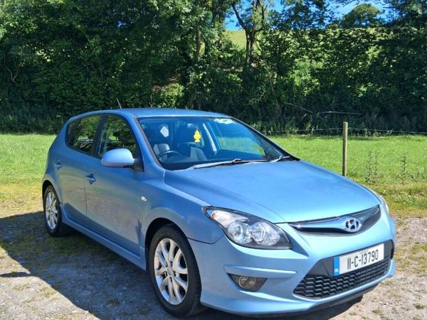 Hyundai i30 Hatchback, Diesel, 2011, Blue