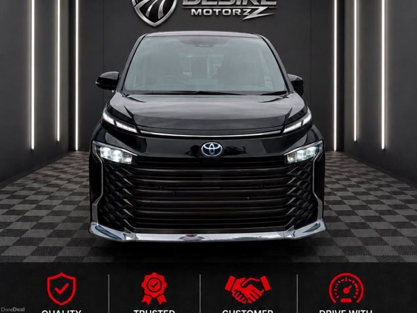 Toyota Voxy Van, Petrol Hybrid, 2022, Black