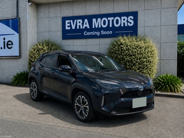 Toyota Yaris Cross SUV, Petrol Hybrid, 2022, Black