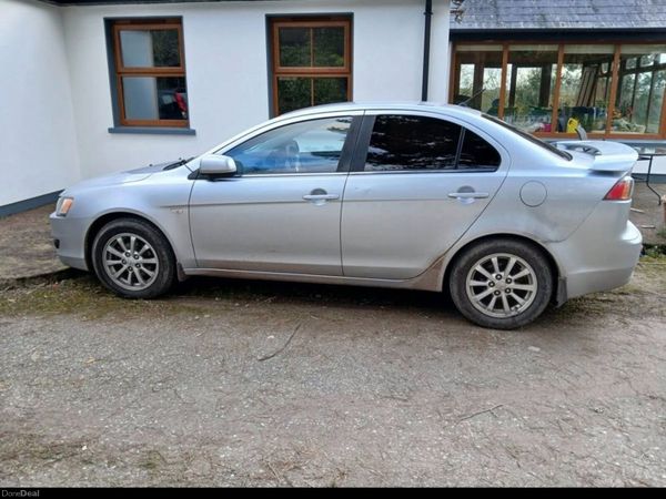Mitsubishi Lancer Saloon, Diesel, 2013, Silver