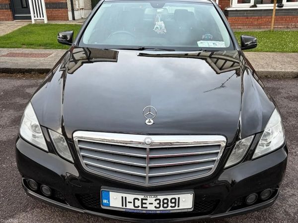 Mercedes-Benz E-Class Saloon, Diesel, 2011, Black