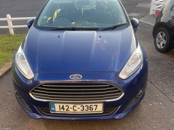 Ford Fiesta Hatchback, Petrol, 2014, Blue