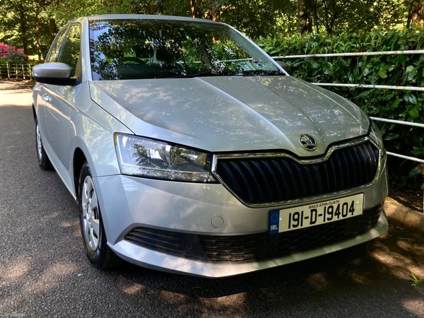 Skoda Fabia Hatchback, Petrol, 2019, Grey