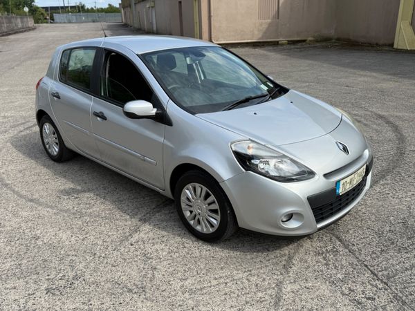 Renault Clio Hatchback, Ethanol Petrol, 2010, Silver
