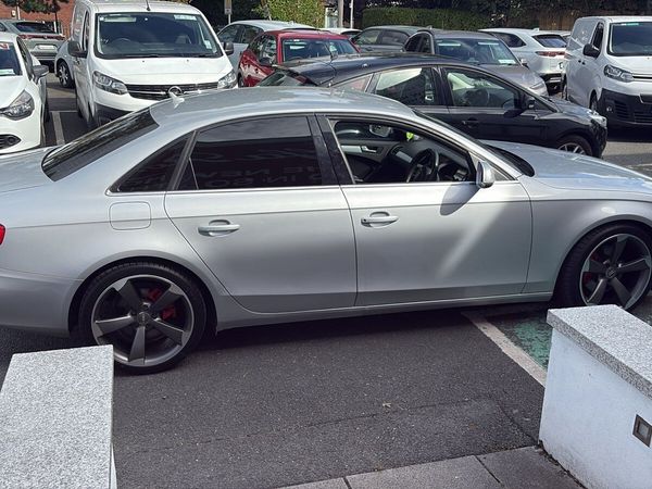 Audi A4 Saloon, Diesel, 2011, Silver