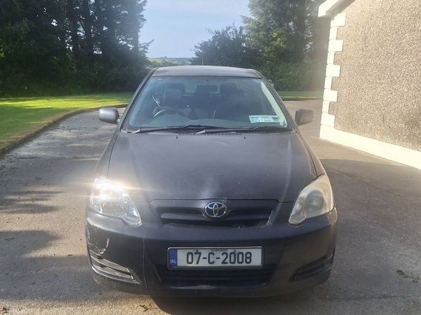 Toyota Corolla Hatchback, Petrol, 2007, Black