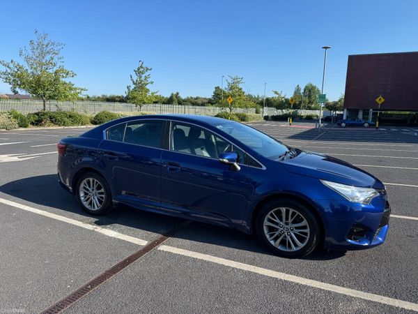 Toyota Avensis Saloon, Diesel, 2015, Blue