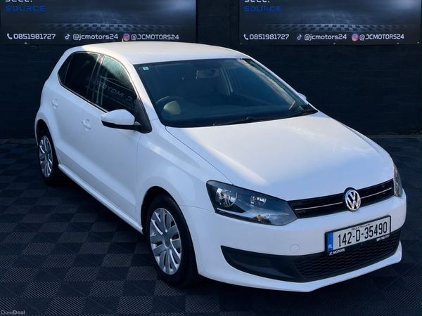 Volkswagen Polo Hatchback, Petrol, 2014, White