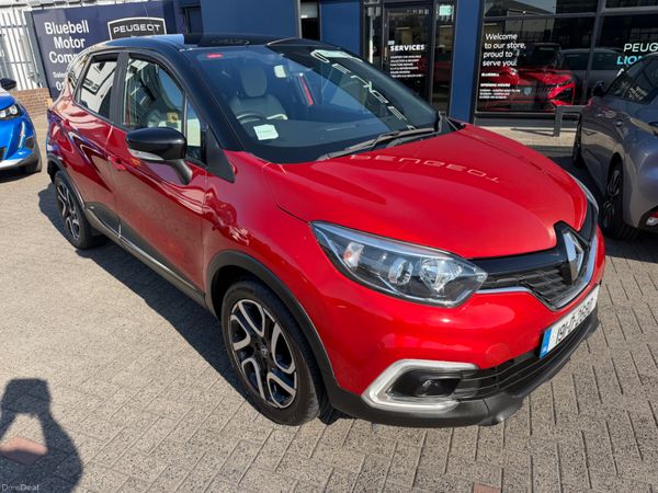 Renault Captur Hatchback, Petrol, 2019, Red