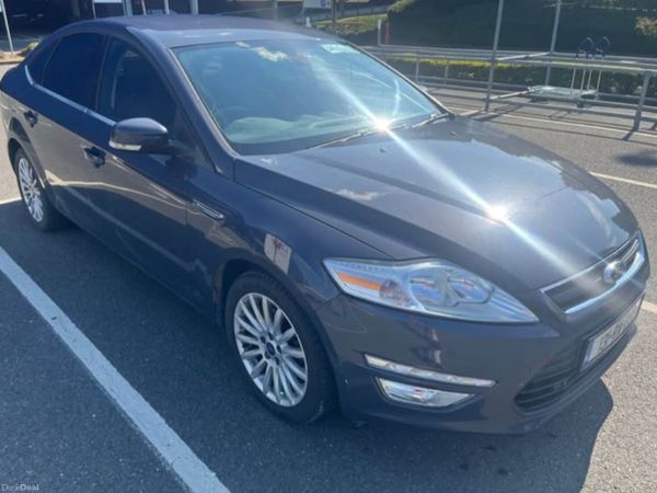 Ford Mondeo Hatchback, Diesel, 2013, Grey