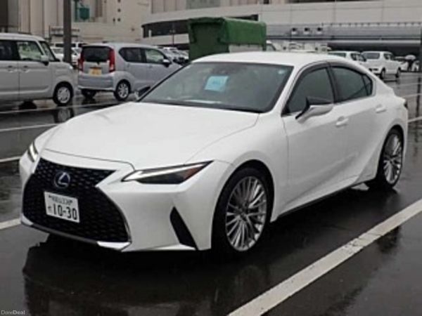 Toyota Prius Saloon, Petrol Hybrid, 2025, Grey