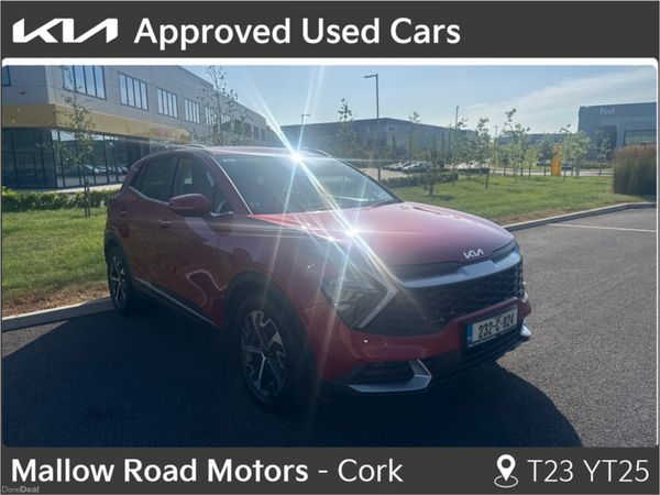 Kia Sportage MPV, Petrol Hybrid, 2023, Red