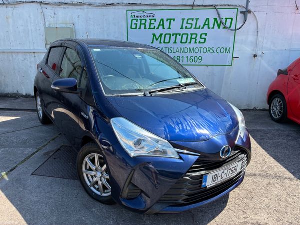 Toyota Vitz Hatchback, Petrol Hybrid, 2018, Blue