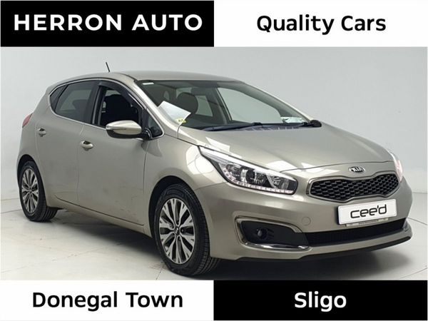 Kia Ceed SUV, Diesel, 2017, Silver