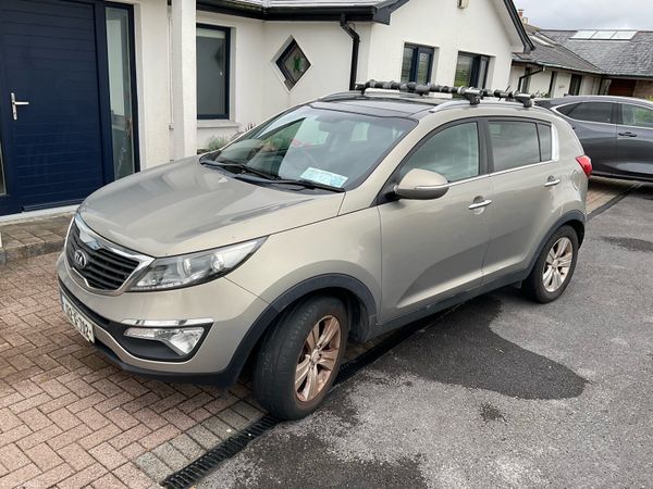 Kia Sportage SUV, Diesel, 2013, Silver