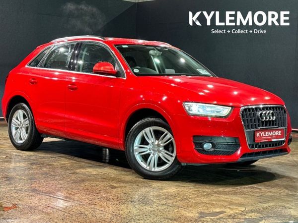 Audi Q3 SUV, Petrol, 2015, Red