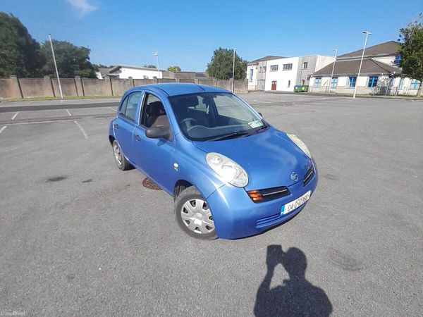 Nissan Micra Hatchback, Petrol, 2004, Blue