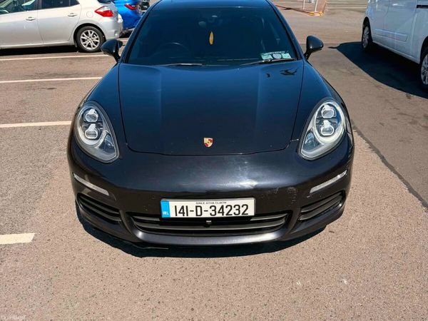 Porsche Panamera Hatchback, Petrol Hybrid, 2014, Black