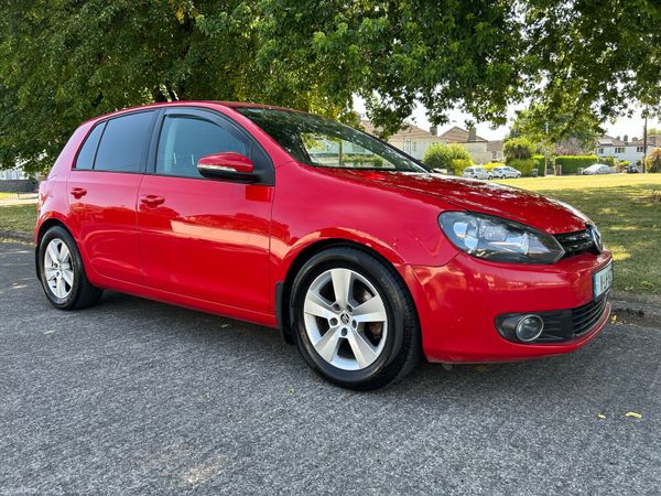 Volkswagen Golf Hatchback, Diesel, 2011, Red