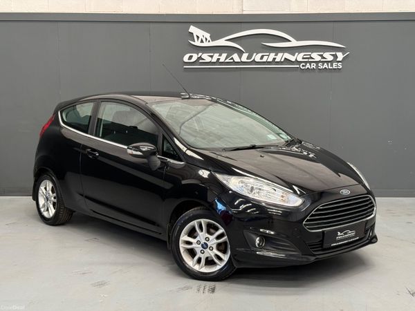 Ford Fiesta Hatchback, Petrol, 2015, Black