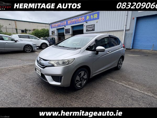 Honda Fit Hatchback, Petrol Hybrid, 2014, Silver