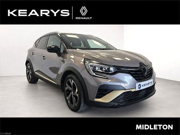 Renault Captur SUV, Petrol Plug-in Hybrid, 2023, Grey