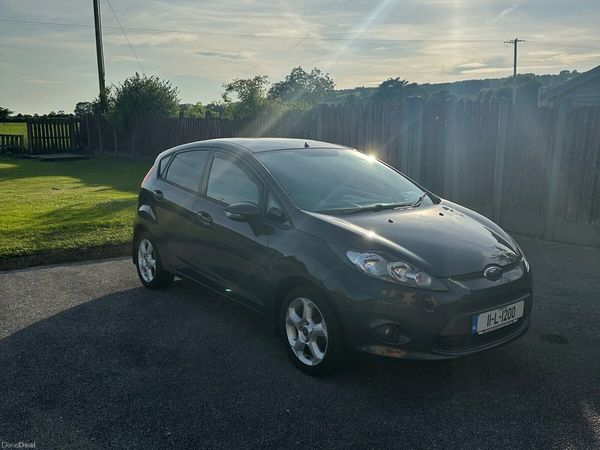 Ford Fiesta Hatchback, Petrol, 2011, Blue