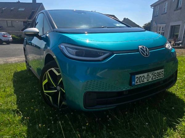 Volkswagen ID.3 Hatchback, Electric, 2020, Green