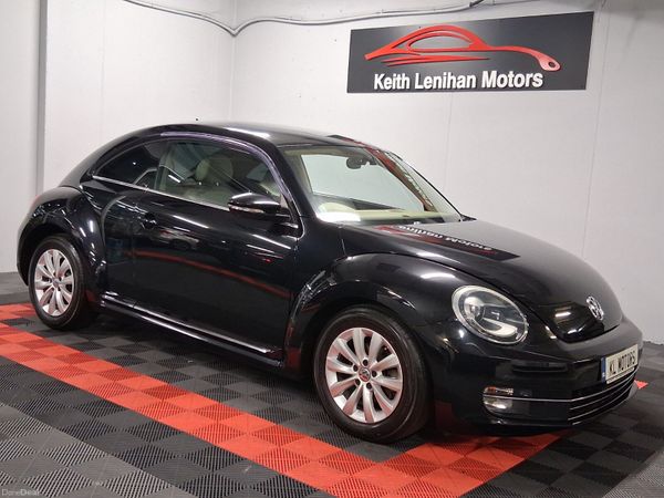 Volkswagen Beetle Hatchback, Petrol, 2012, Black
