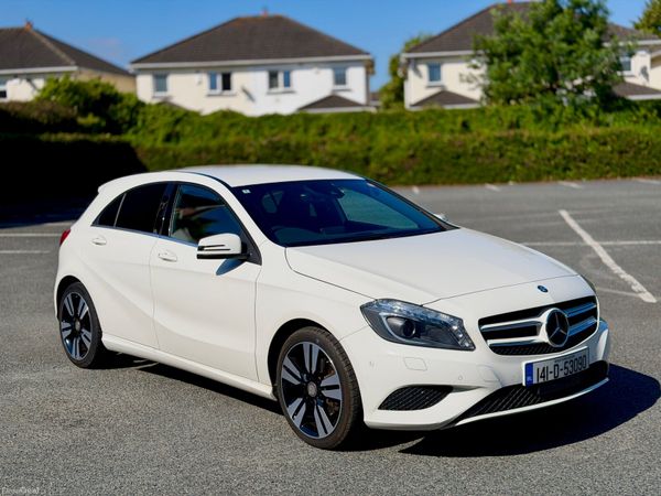 Mercedes-Benz A-Class Hatchback, Petrol, 2014, White