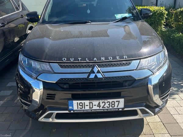 Mitsubishi Outlander SUV, Petrol Plug-in Hybrid, 2019, Black