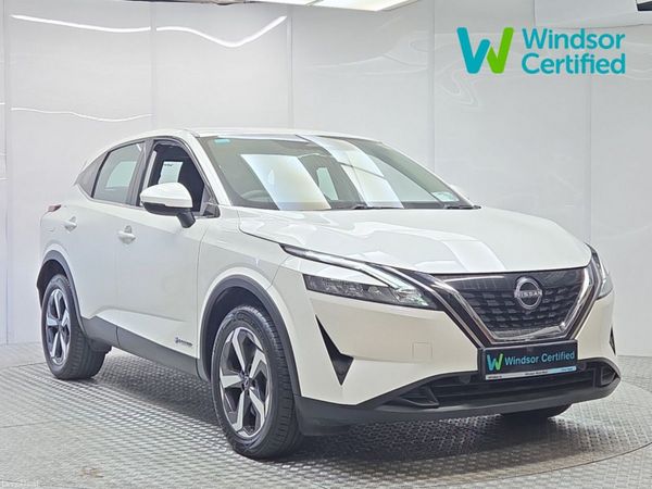 Nissan Qashqai MPV, Petrol Hybrid, 2023, White