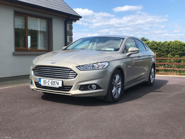 Ford Mondeo Hatchback, Diesel, 2015, Silver