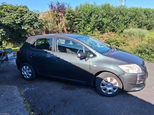 Toyota Auris Hatchback, Petrol, 2008, Green