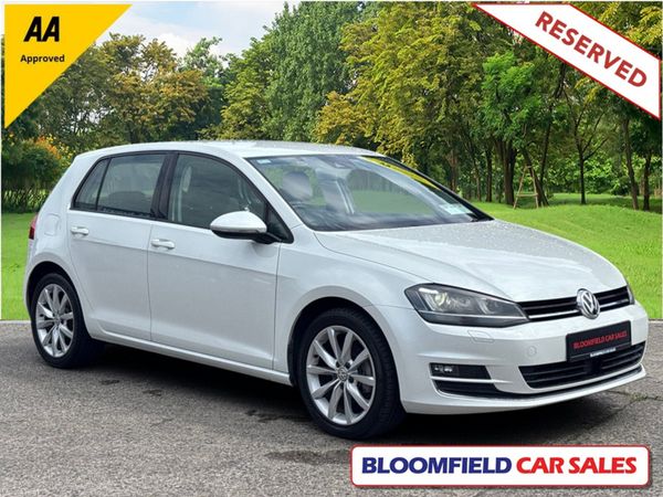 Volkswagen Golf Hatchback, Petrol, 2015, White