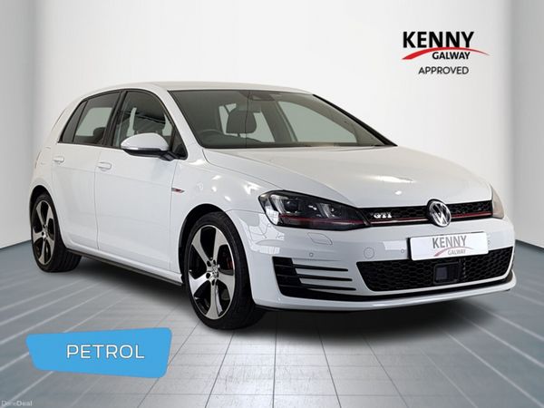 Volkswagen Golf Hatchback, Petrol, 2014, White