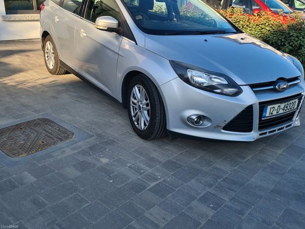 Ford Focus Hatchback, Diesel, 2012, Silver