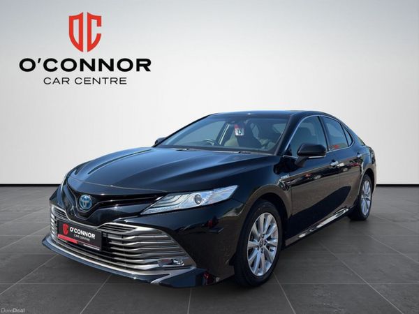 Toyota Camry Saloon, Petrol Hybrid, 2018, Black