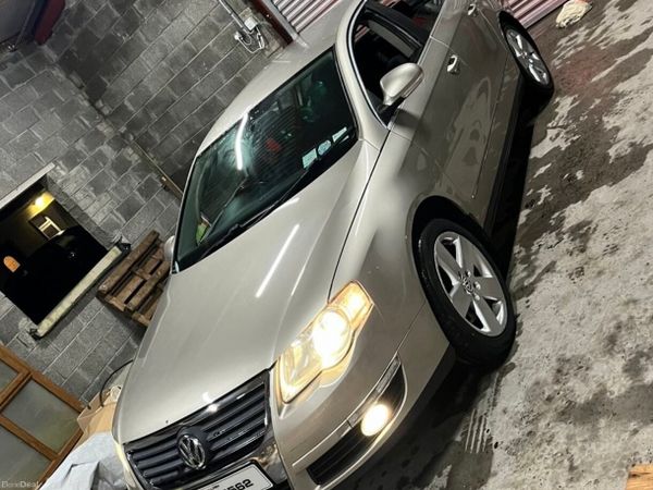 Volkswagen Passat Saloon, Diesel, 2008, Beige