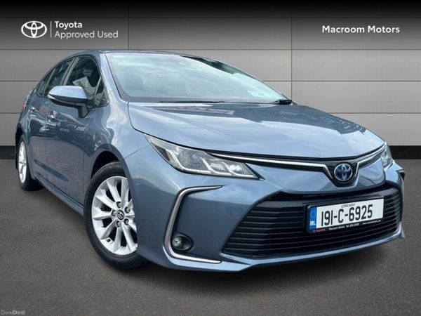 Toyota Corolla Saloon, Petrol Hybrid, 2019, Grey