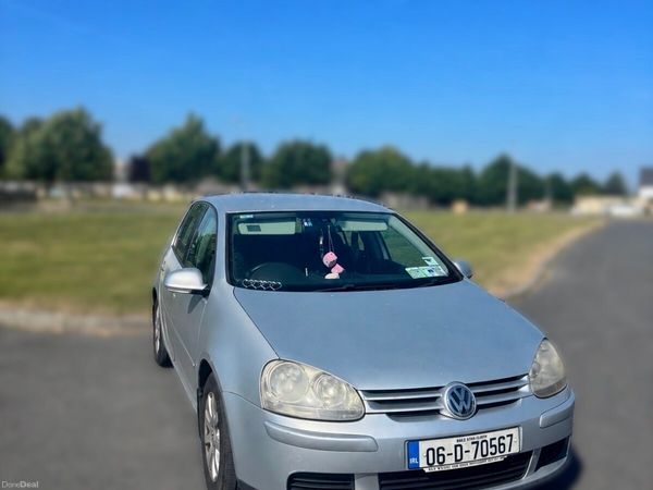 Volkswagen Golf Hatchback, Diesel, 2006, Silver