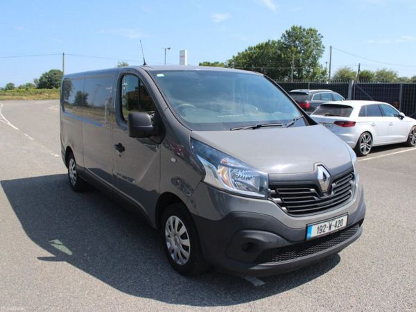 Renault Trafic MPV, Diesel, 2019, Grey