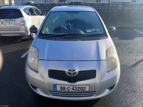 Toyota Yaris Hatchback, Petrol, 2008, Silver