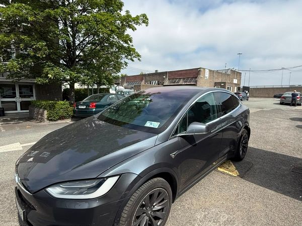 Tesla Model X MPV, Electric, 2020, Grey