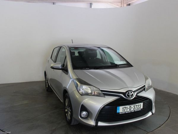 Toyota Yaris Hatchback, Petrol, 2017, Grey