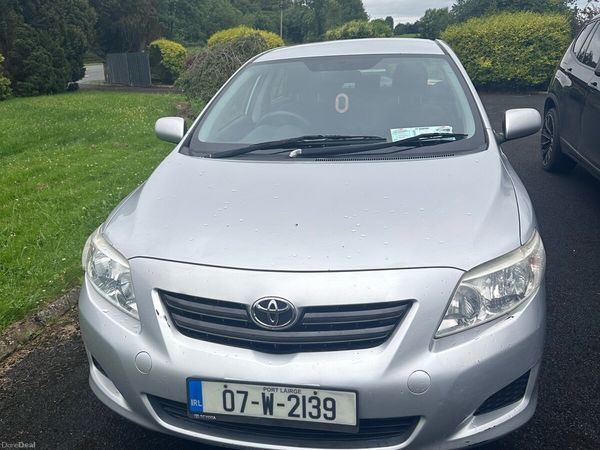 Toyota Corolla Saloon, Petrol, 2007, Silver