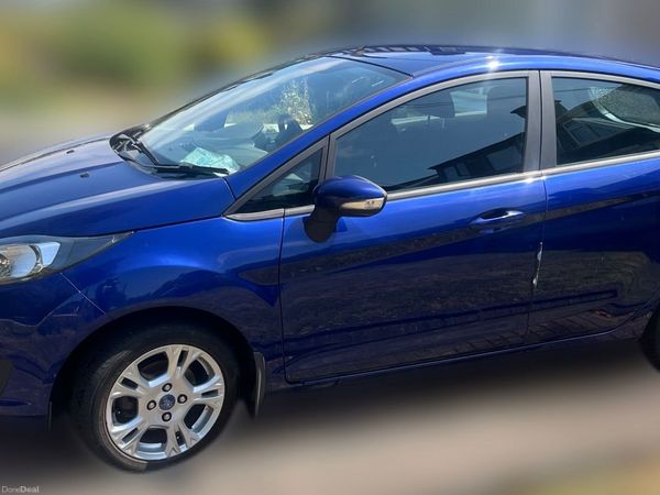 Ford Fiesta Hatchback, Petrol, 2014, Blue