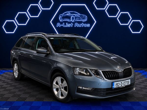 Skoda Octavia Estate, Diesel, 2019, Grey