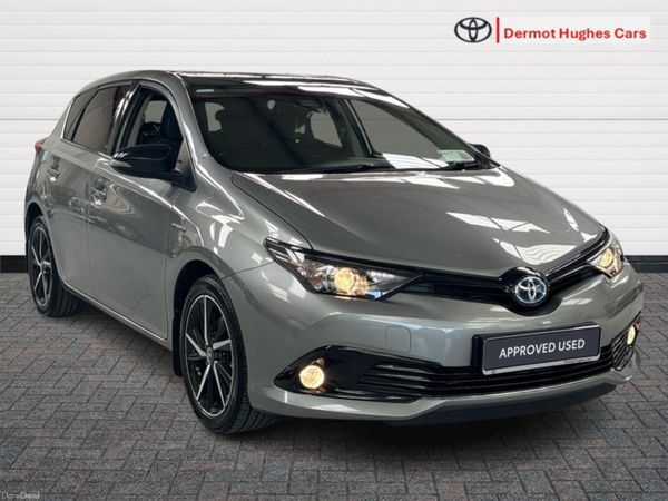 Toyota Auris MPV, Petrol Hybrid, 2018, Grey
